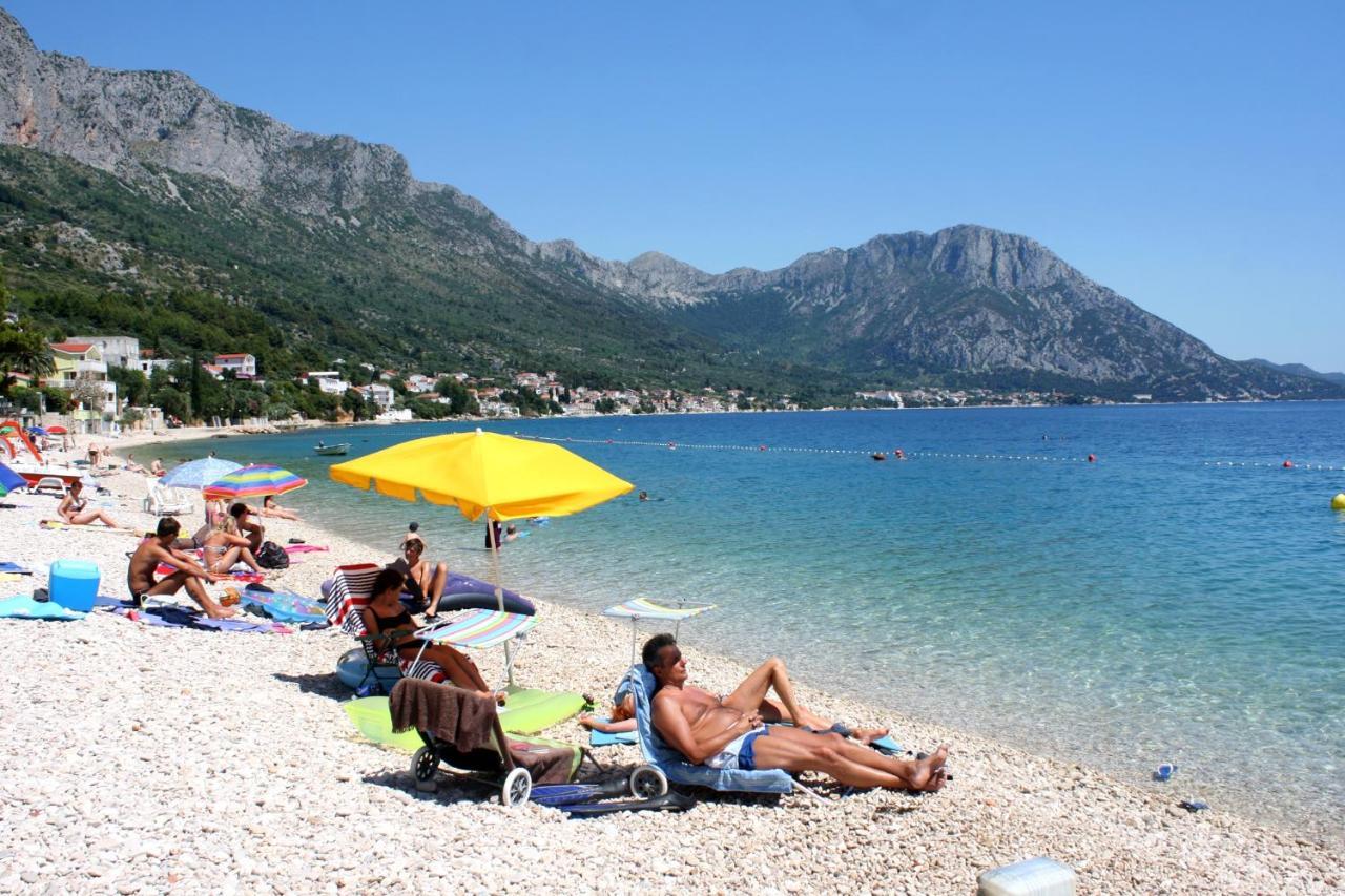 Apartments By The Sea Brist, Makarska - 11078 Экстерьер фото